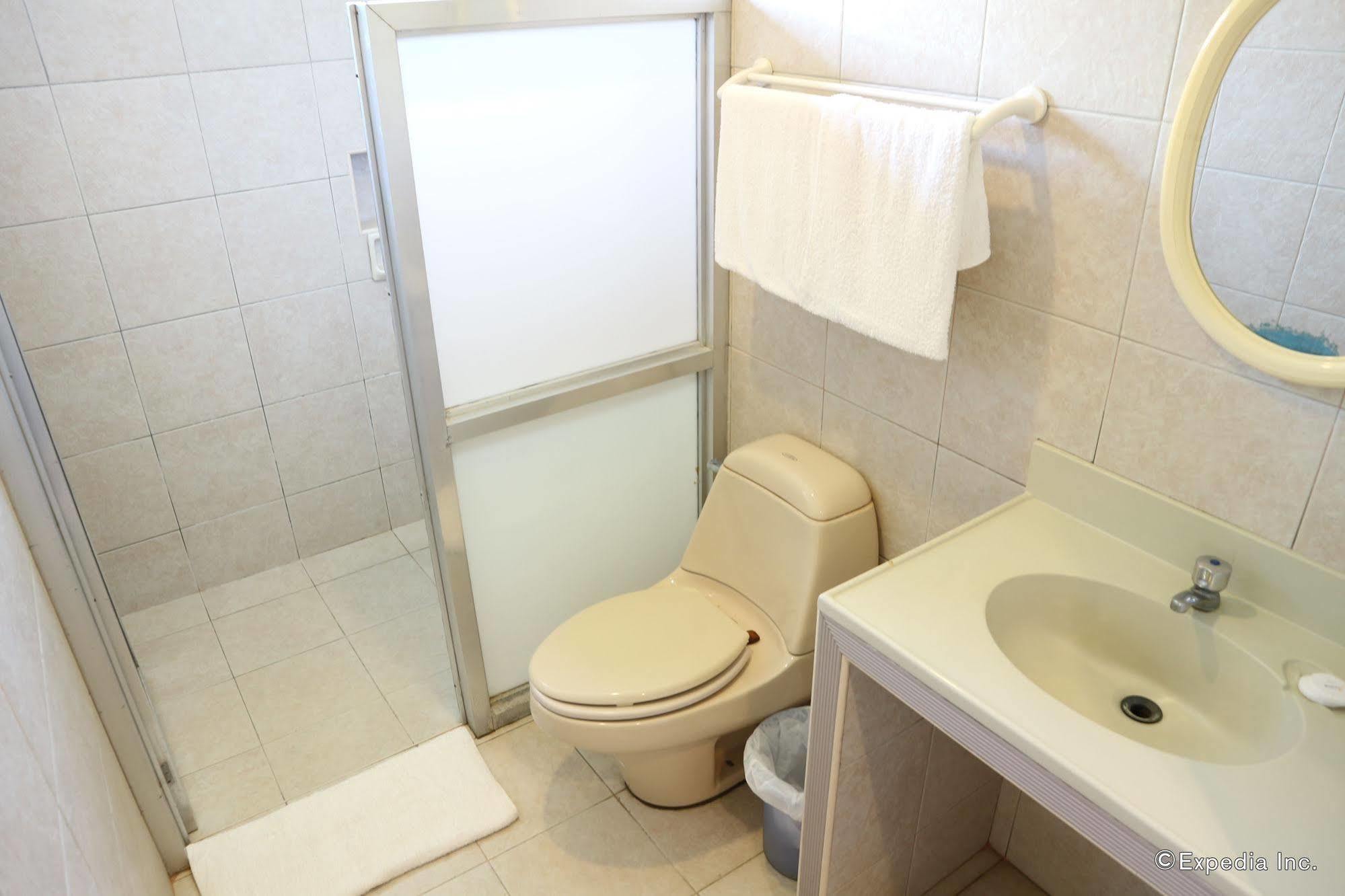 Antulang Beach Resort Siaton Kültér fotó