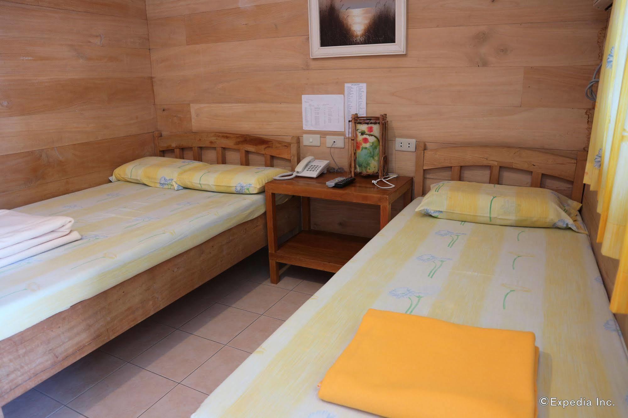 Antulang Beach Resort Siaton Kültér fotó